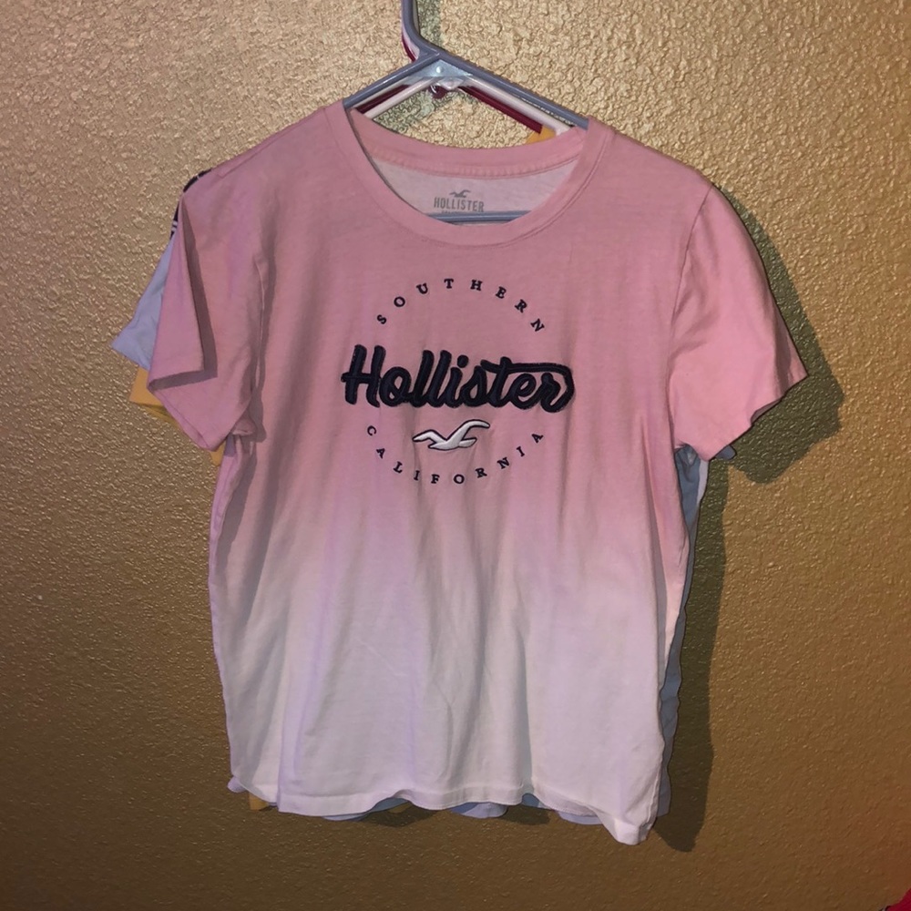 Hollister T-shirt’s